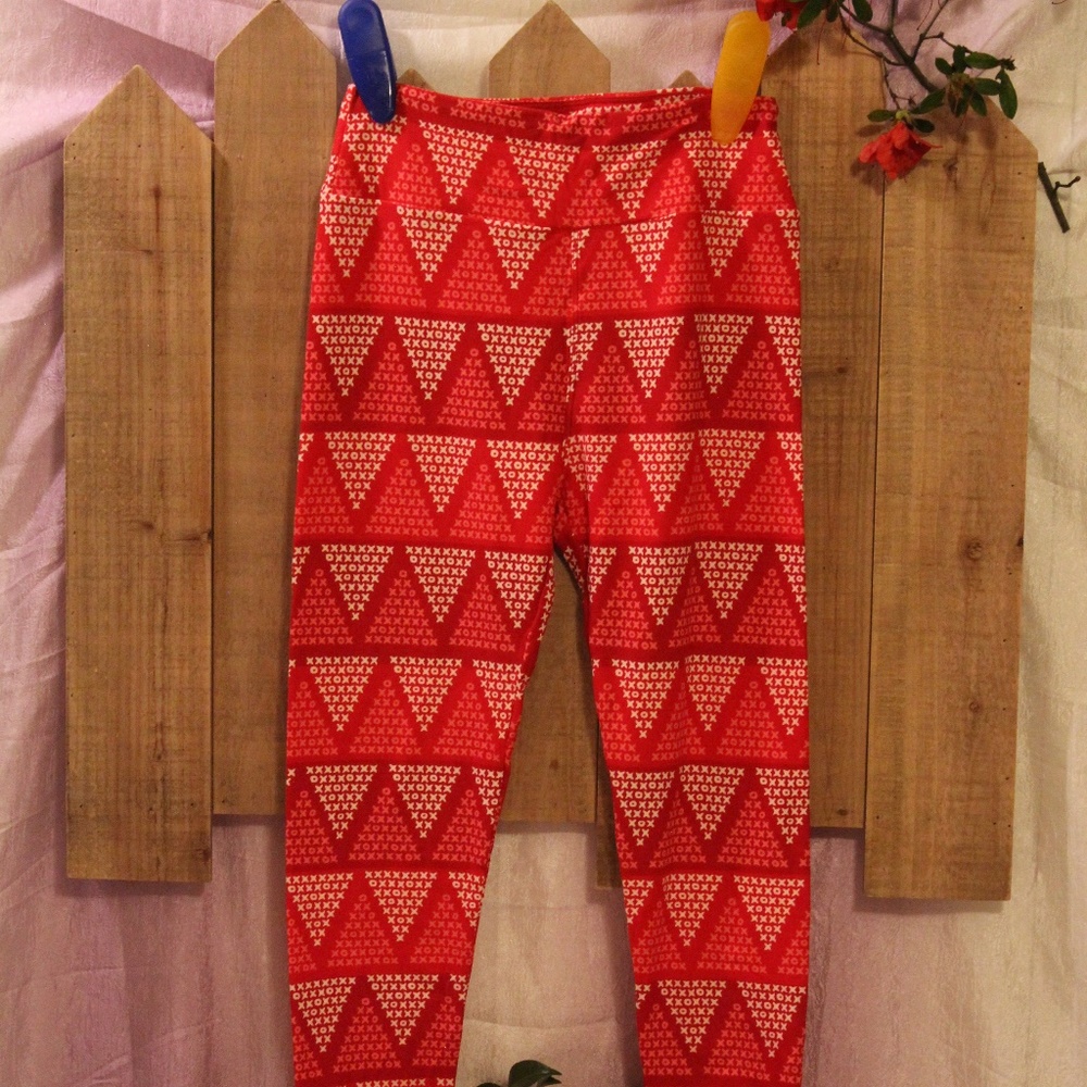 LuLaRoe NWT Heart Love Leggings XOXOXO OS - Picture 2 of 8